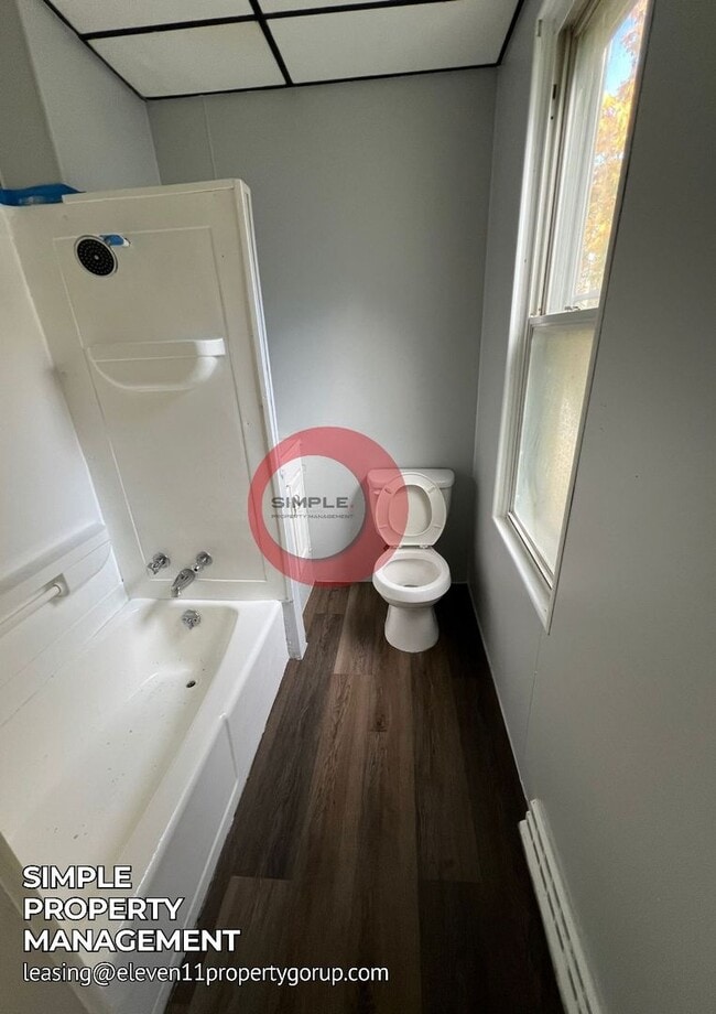 Building Photo - 1239 Greenwich St