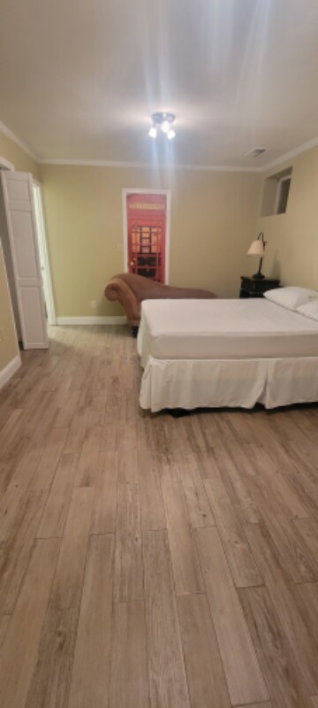 Building Photo - 5201 Brawood St