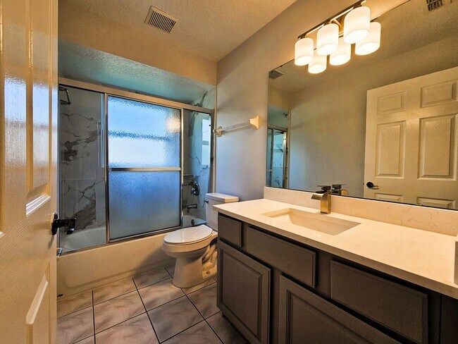Building Photo - 6506 Canterlea Dr