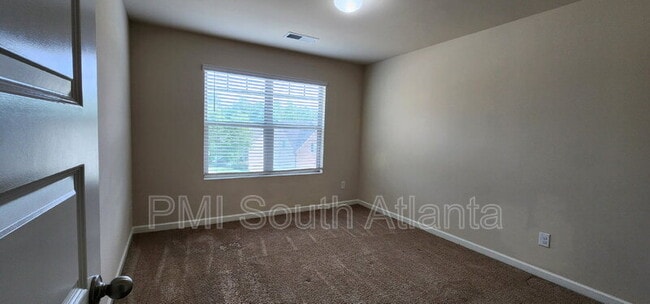 Building Photo - 651 Mill Creek Trail