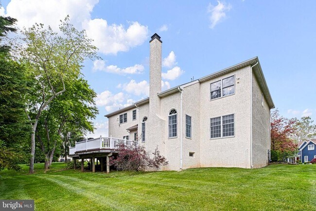 Building Photo - 6 Hannah Dr