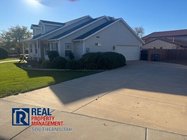 Building Photo - Santa Clara Home