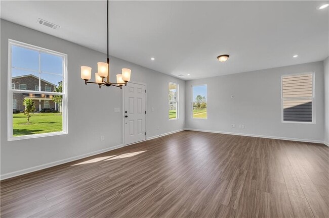 Building Photo - 865 York Aly