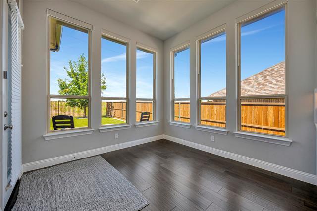 Building Photo - 1129 Highpoint Way