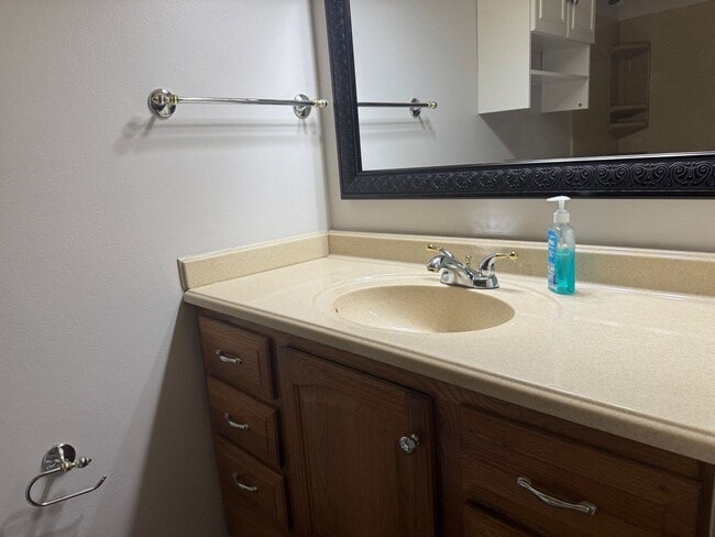 Building Photo - Move-In Ready 3-Bedroom Home in Prime La Vista Location!