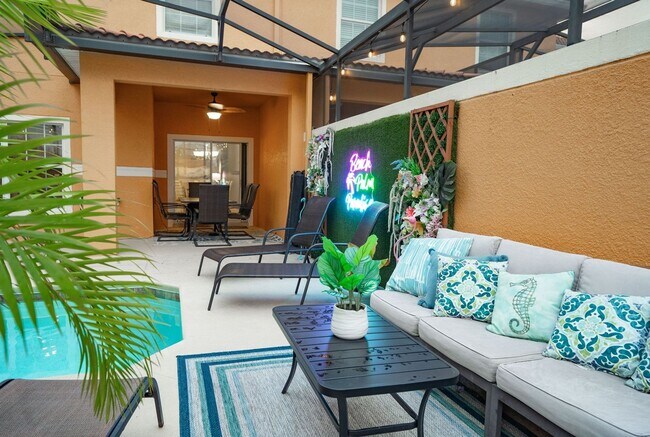 Building Photo - Stunning 4BR Resort Home in Four Corners, ...