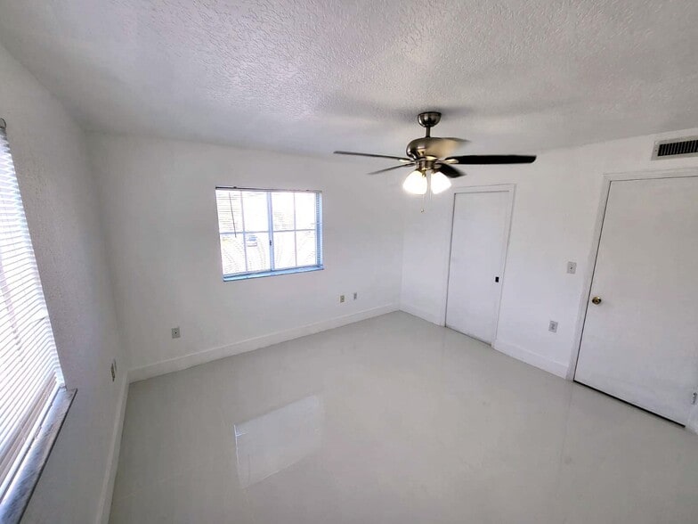 Building Photo - 19340 SW 103rd Ct