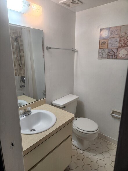Building Photo - 22523 Westchester Blvd