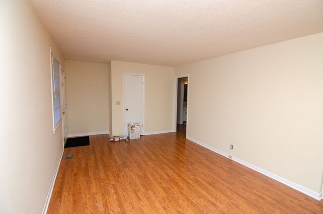 Building Photo - 3601 Hobbs Rd