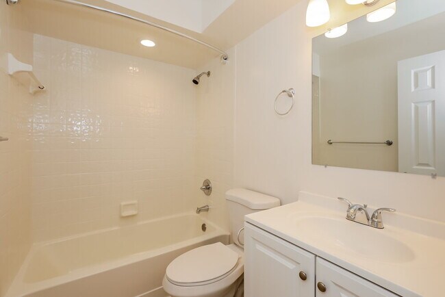 Building Photo - 2531 NW 56th Ave