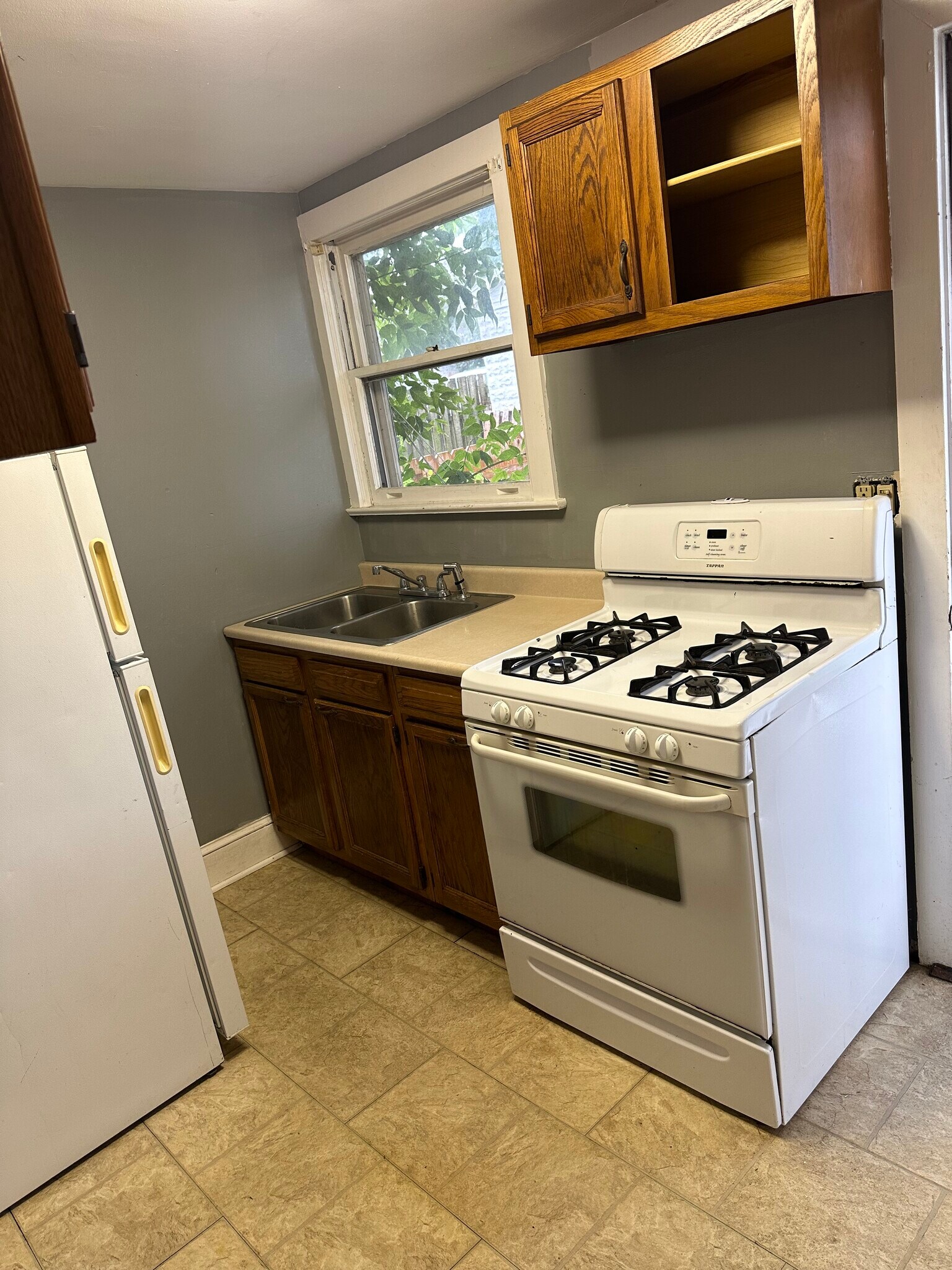 Building Photo - 228 Shafer Ave