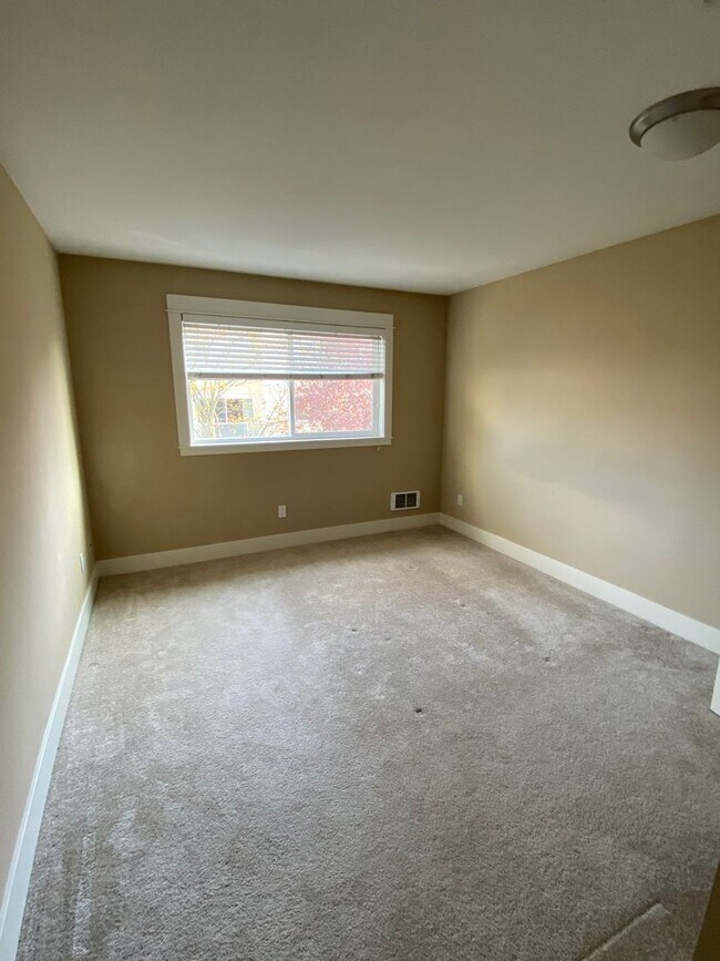 Interior Photo - Aros & Voss Apartments