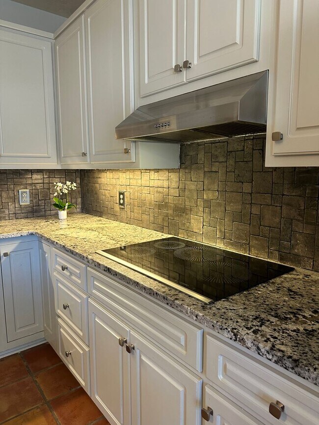 Building Photo - Killearn Pebble Creek HOA Community 2/2 Si...