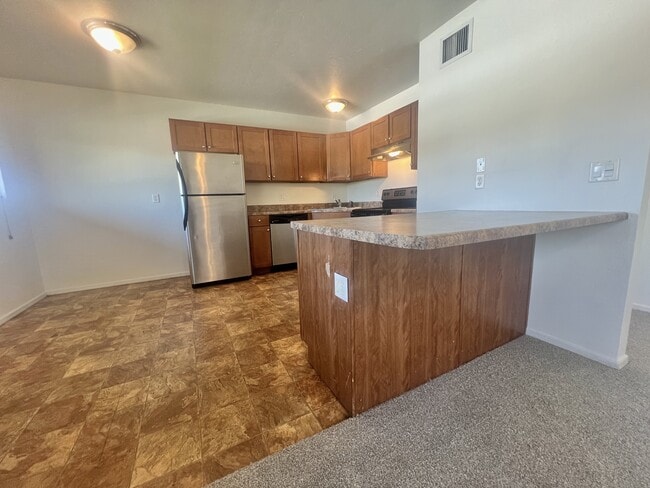 Building Photo - 2821 N Columbus Blvd