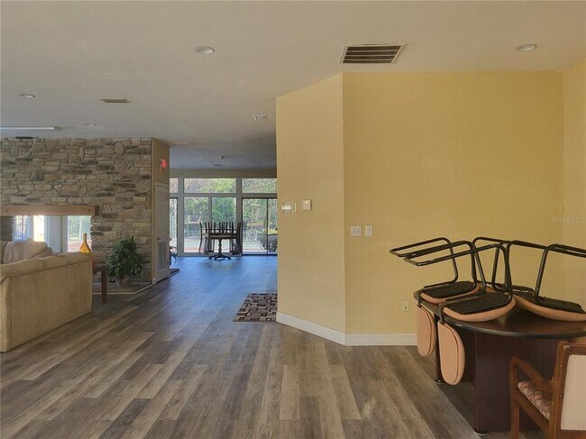 Building Photo - 1810 NW 23rd Blvd