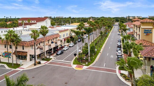 Building Photo - 116 Myakka Dr