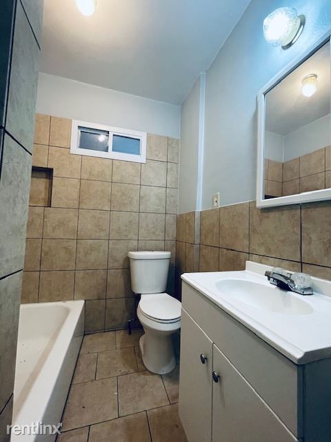 Building Photo - 2 br, 1 bath Duplex - 917 Gladstone St 917...