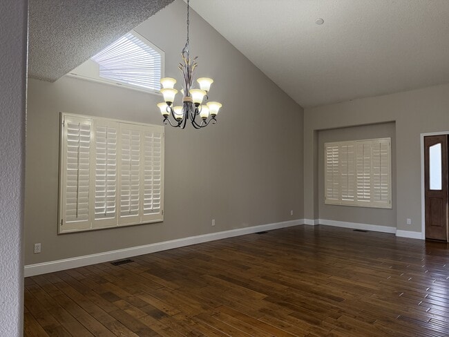 Building Photo - 4989 Cherry Springs Dr