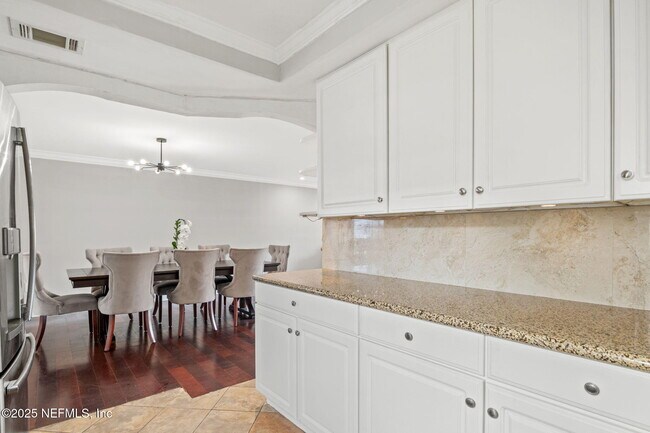 Building Photo - 36 A1A N