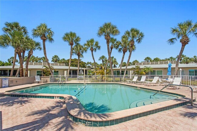Building Photo - 6700 Gulf of Mexico Dr