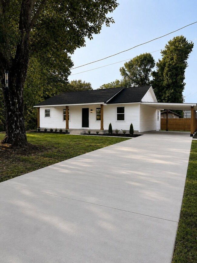 Building Photo - 241 Co Rd 1223