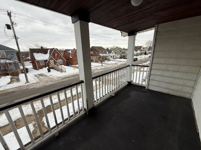 Building Photo - 3706 Stickney Ave