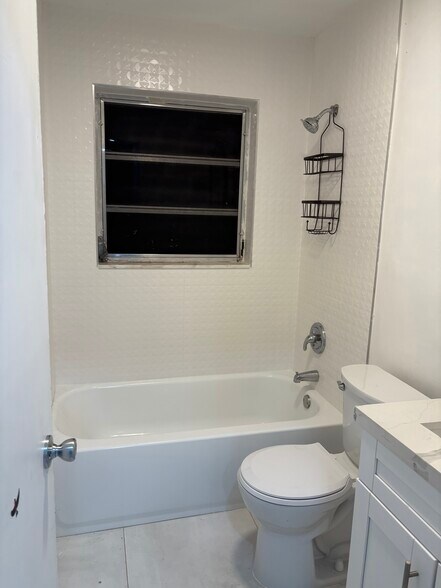 Building Photo - 170 NW 58th St