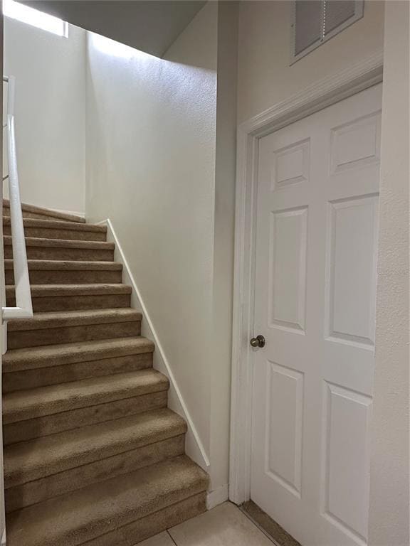 Building Photo - 1230 S Beach Cir