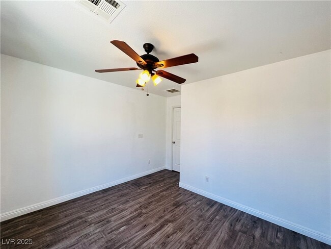 Building Photo - 9110 Iron Cactus Ave