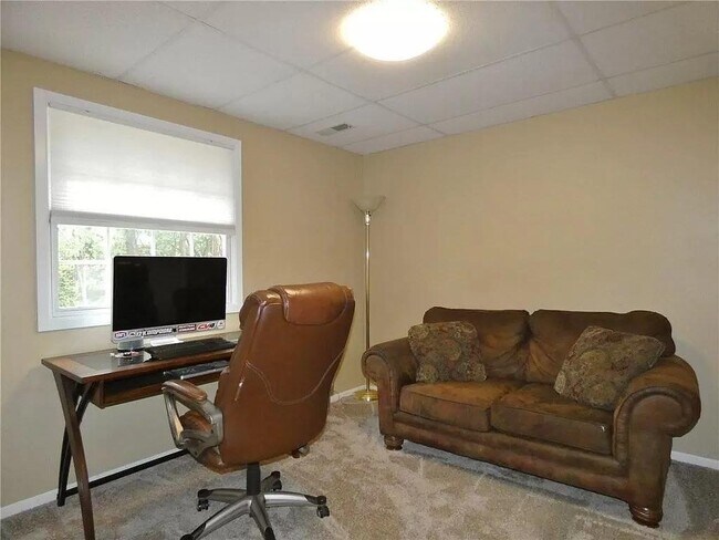 Bedroom 2 downstairs - 77 Brook Cir