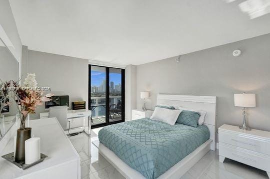 Building Photo - 20515 E Country Club Dr