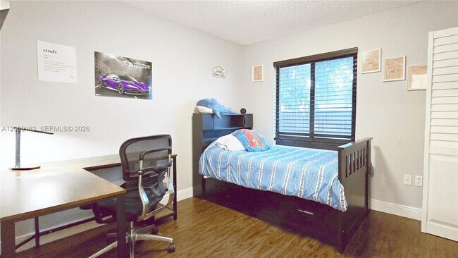 Building Photo - 3796 SW 148th Ct