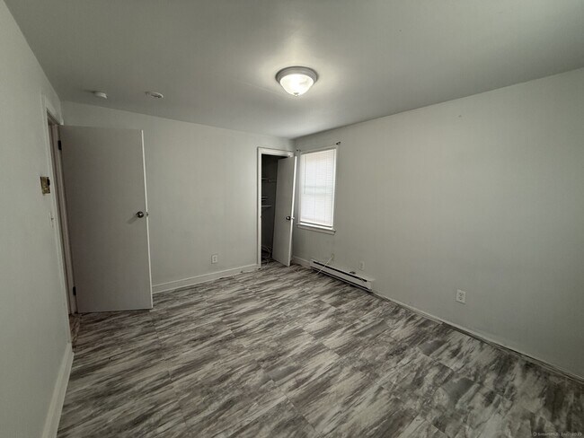 Building Photo - 203 Horace St