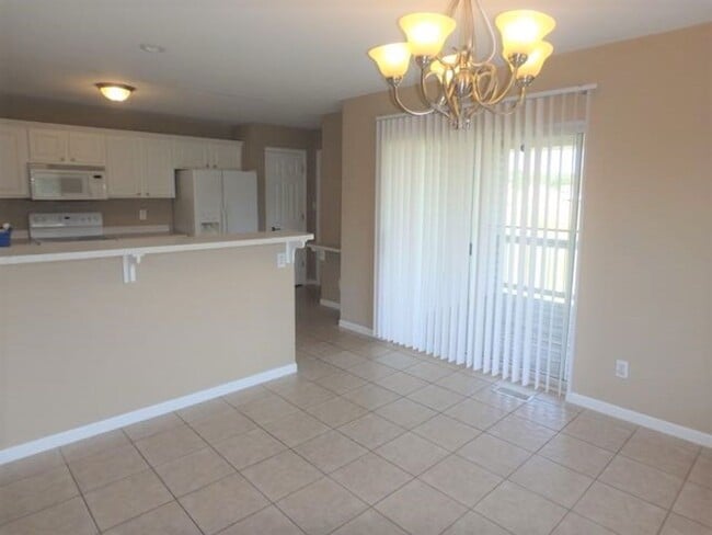 Building Photo - Awesome 4 Bed 3 Bath House In SW Columbia!