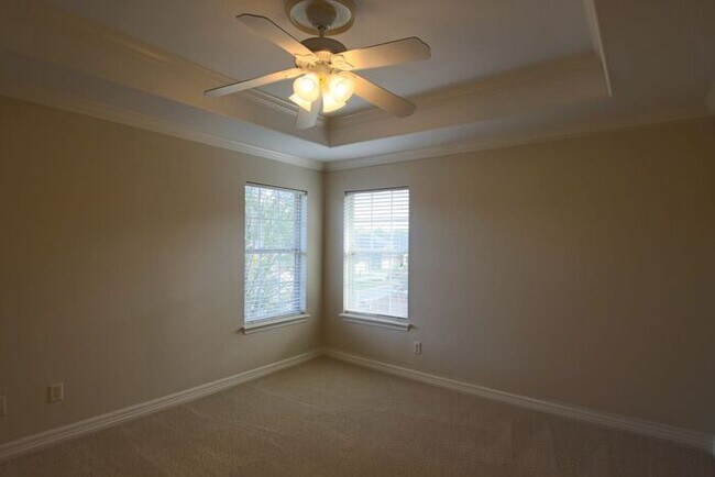 Building Photo - Stunning 3 Bedroom Rental in South Tyler! Tour Today!