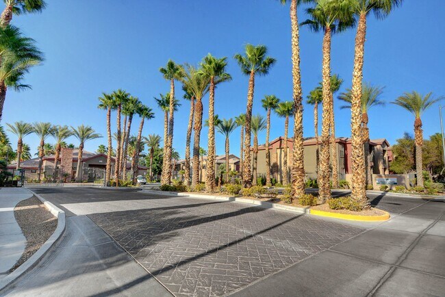 Building Photo - Fully Furnished 3BD/2BA in SW Vegas | Gate...