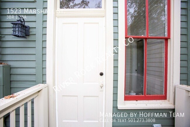 Building Photo - 1523 Marshall St