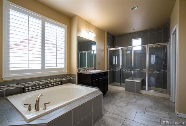 Building Photo - 10546 Mount Lincoln Dr