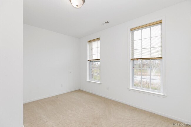 Building Photo - 2769 Ashcombe Dr.