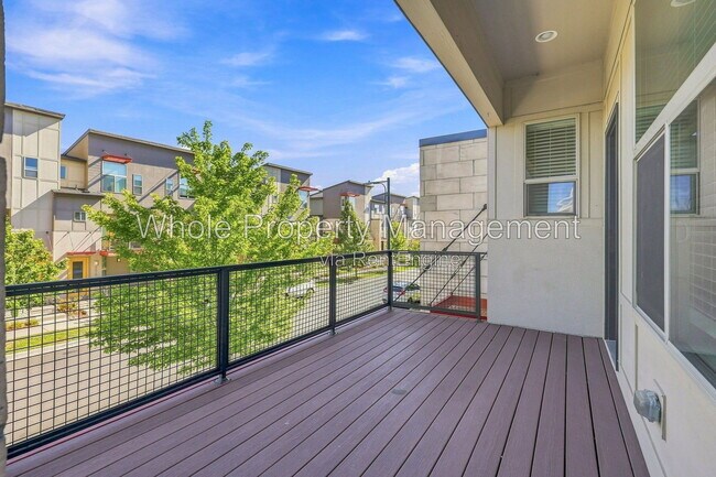 Building Photo - 9004 E 49th Pl