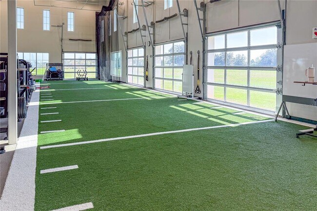 Building Photo - 17637 Crescent Moon Lp