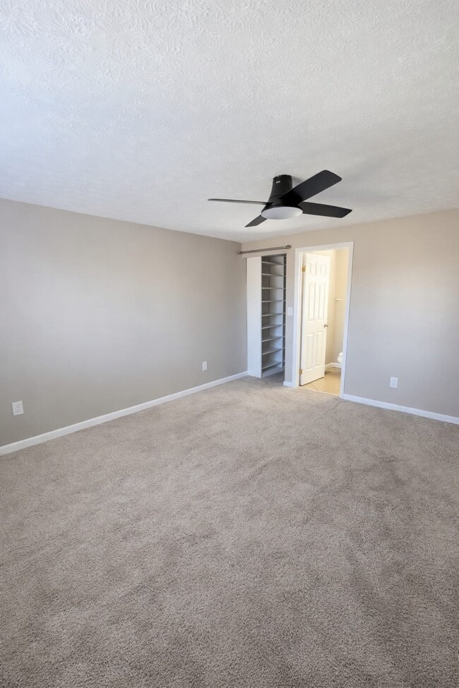 Building Photo - 1260 Komura Ct