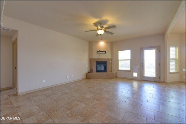 Building Photo - 7228 Longspur Drive