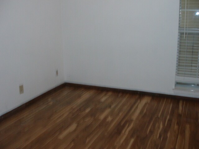 Building Photo - 921 Marine Dr