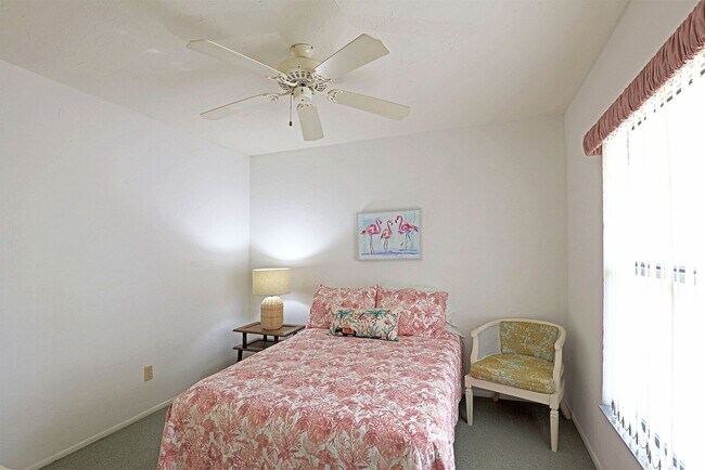 Building Photo - 9627 Eaton Gardens Ln