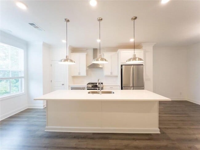 Building Photo - 235 Sims Park Pl.