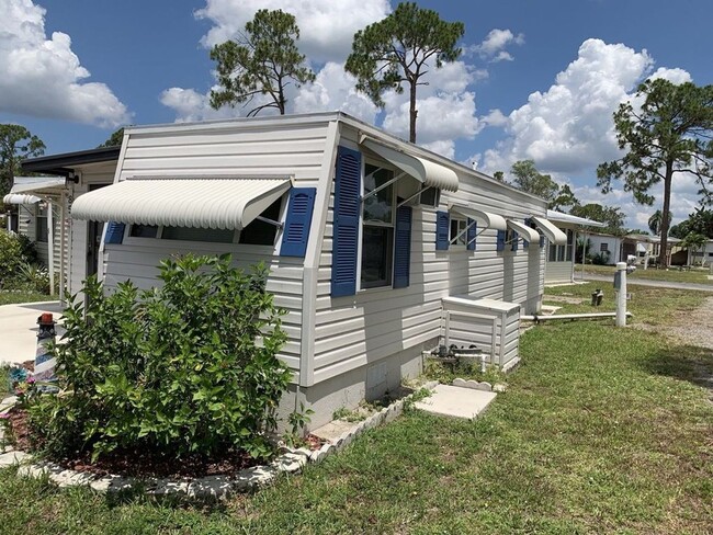 Primary Photo - Beatifull 1 Bed 1 Bath Mobile Home