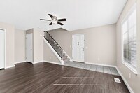 Building Photo - 5926 Walnut Cir Dr