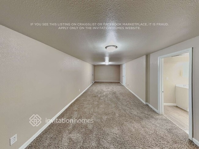 Building Photo - 9174 Lander St