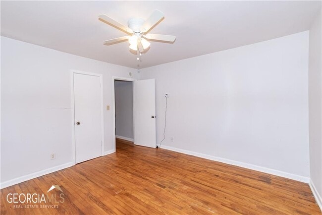 Building Photo - 207 Buchanan Terrace